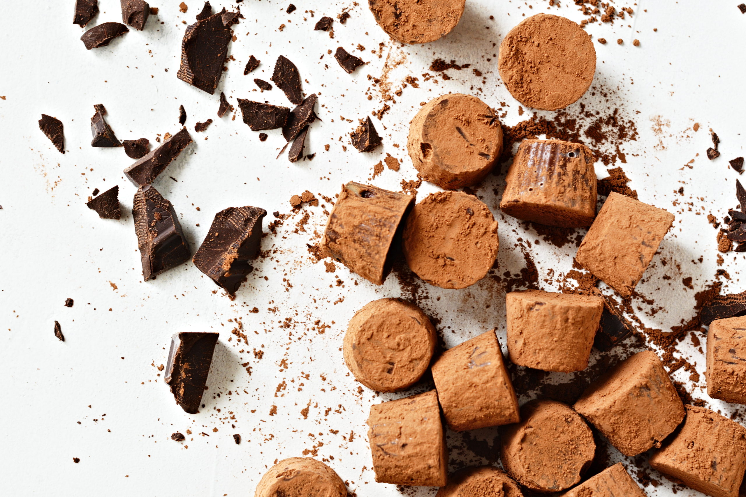 Easy Dark Chocolate Truffles (Only 2 Ingredients!)